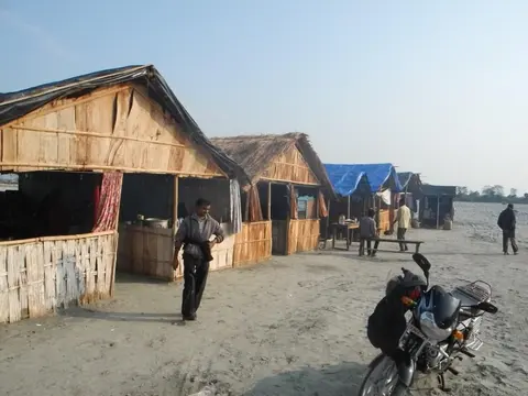  Shops at the digaru Ferry/taphra dyü dukan